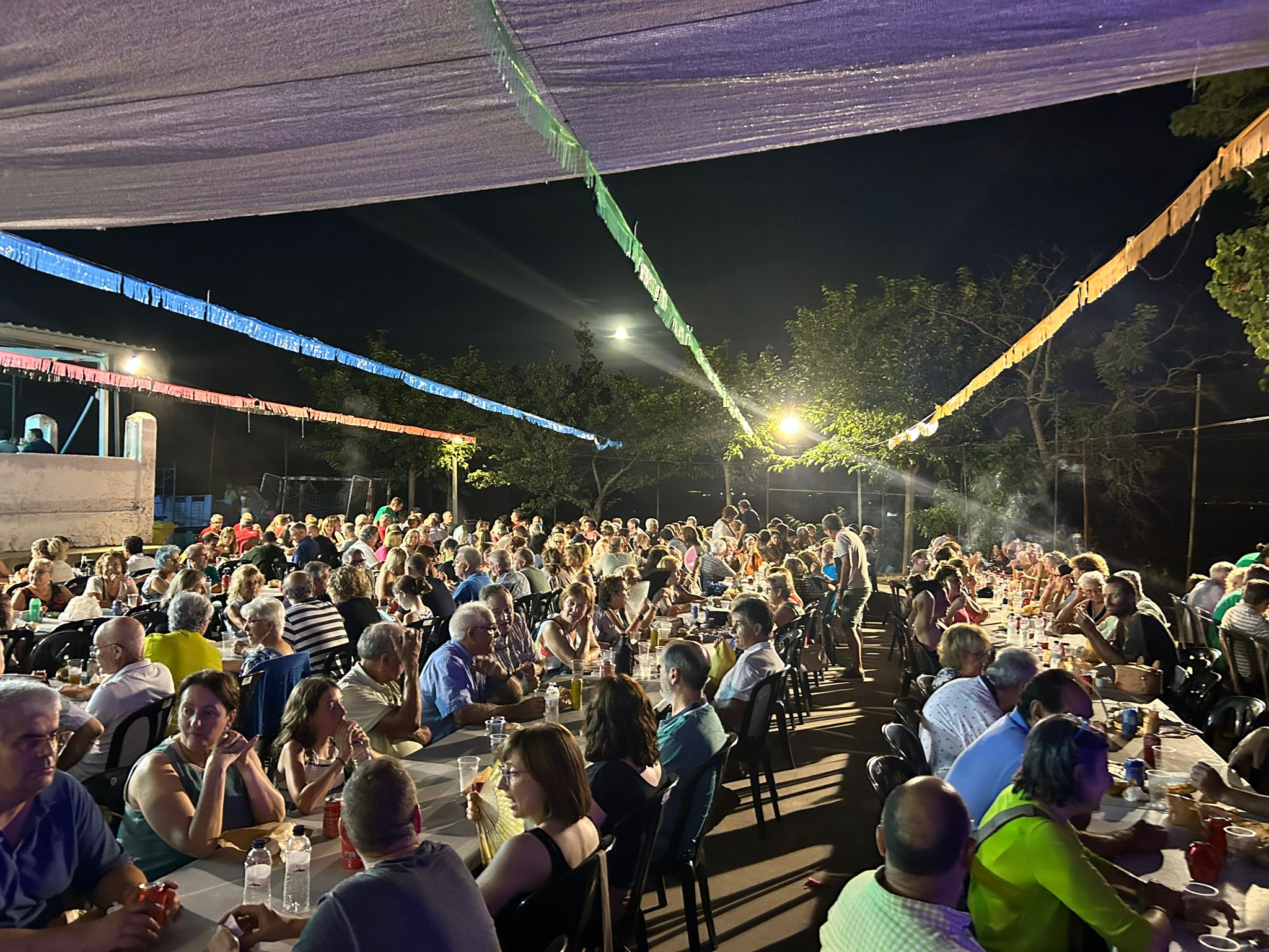 La llangonissada popular de dissabte va aplegar unes 500 persones de la partida i voltants