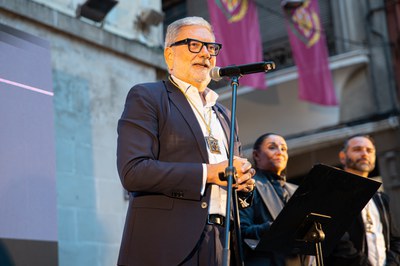 L'alcalde, Fèlix Larrosa, durant la cloenda de l'acte.