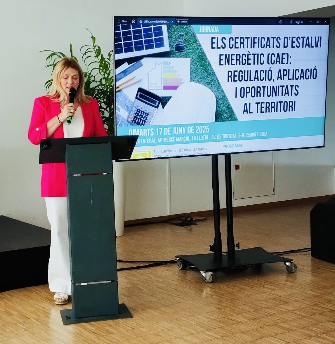 La regidora Begoña Iglesias, a la jornada