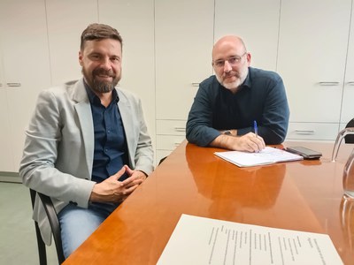 Reunió del tinent d'alcalde Carlos Enjuanes i el director general de Migracions, Refugi i Antiracisme de la Generalitat, David Moya per tractar de diferents aspectes relacionats amb les persones migrades i refugiades a Lleida..