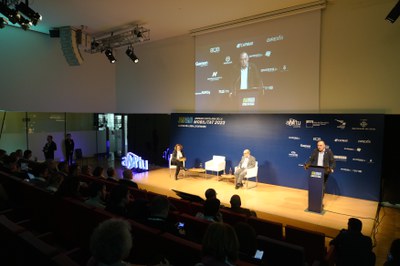 L’alcalde, Miquel Pueyo, ha reclamat impulsar les rodalies ferroviàries de Lleida en el marc de la Jornada Catalana de Mobilitat, celebrada a la Llot….