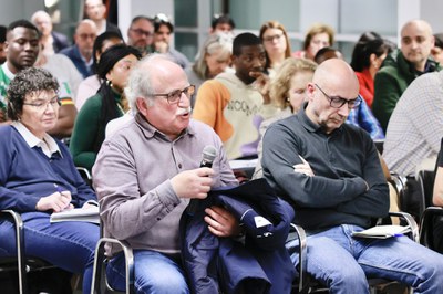 En el plenari del Consell de Barri s'ha fet un torn obert de preguntes.