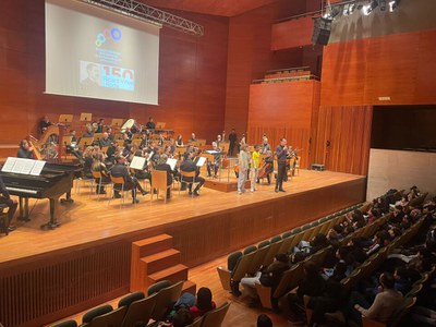 Sessió escolar d'"Univers Viñes" avui a l'Auditori, a càrrec de l'OJC i amb la col·laboració de la Fundació "la Caixa".