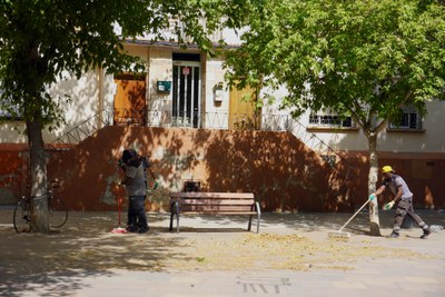 L'equip de neteja intensiva Barri a Barri treballa avui i demà a Templers-Instituts.