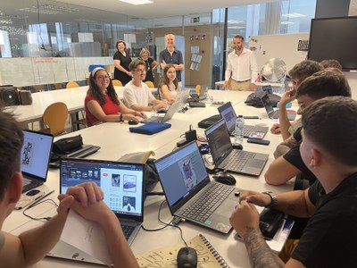 L’Escola d’Art Municipal Leandre Cristòfol posa en marxa un servei de creació artística per donar resposta a les necessitats d’empreses i entitats del territori.