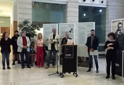 “On són? 85 anys d’exhumacions de fosses comunes de la Guerra Civil a Catalunya” s'exposa a la Biblioteca Pública de Lleida fins al 18 de gener..