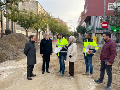 Larrosa, Valls i Pino han visitat les obres al carrer Hostal de la Bordeta.