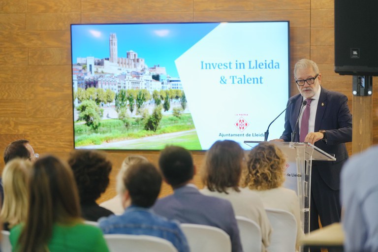L'alcalde, Fèlix Larrosa, durant la presentació de l’Invest in Lleida & Talent (imatge d'arxiu)