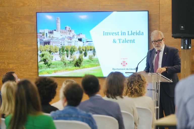 L'alcalde, Fèlix Larrosa, durant la presentació de l’Invest in Lleida & Talent (imatge d'arxiu)