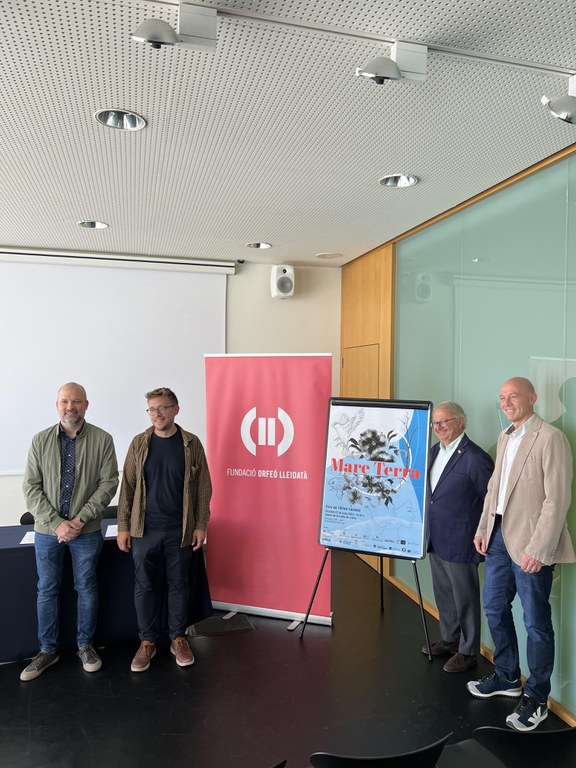 La Llotja va acollir la presentació de Mare Terra i la firma del conveni entre les dues institucions.