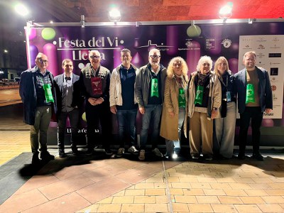 L'alcalde, Fèlix Larrosa, la tinenta d'alcalde, Carme Valls, la regidora de Cultura, Pilar Bosch, i el regidor de Participació, Roberto Pino, a la in….