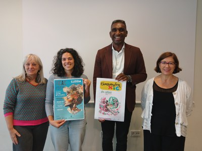 En la presentació hi han participat el regidor de Cooperació, Jackson Quiñónez, Lídia Martos, del Fons Català de Cooperació, i Enriqueta Borda i Pilar Garcia, d'Oxfam Intermón.