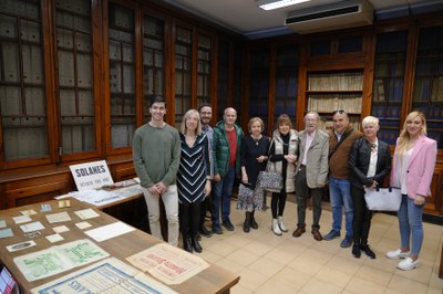 La família Solanes Bellmunt ha donat a l’Arxiu Municipal tota la documentació de l’antiga botiga Solanes