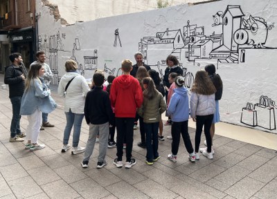 Un moment de la preparació de la intervenció.