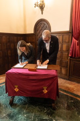Moment de la signatura del conveni de col·laboració per a les actuacions del Model d’Inclusió a Lleida.