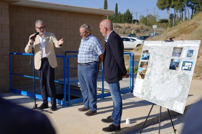 L'alcalde Larrosa, amb el conseller Mascort, en l'ate per inaugurar les obres de modernització del reg de la Junta de Sequiatge de Lleida..