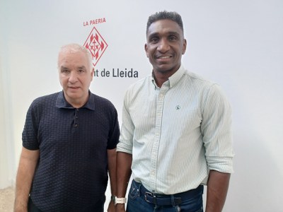 El regidor d’Esports, Jackson Quiñónez, ha mantingut una reunió aquest dimarts amb el president del Lleida Esportiu, Luis Pereira..