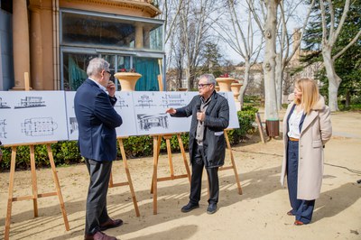 La presentació ha comptat amb suport gràfic de la proposta arquitectònica.