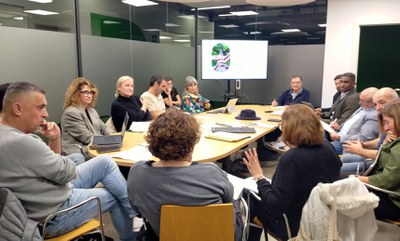 El regidor Jackson Quiñónez ha informat sobre la convocatòria d'ajudes a projectes de cooperació, que ha rebut 22 propostes, i de les 17 iniciatives ….