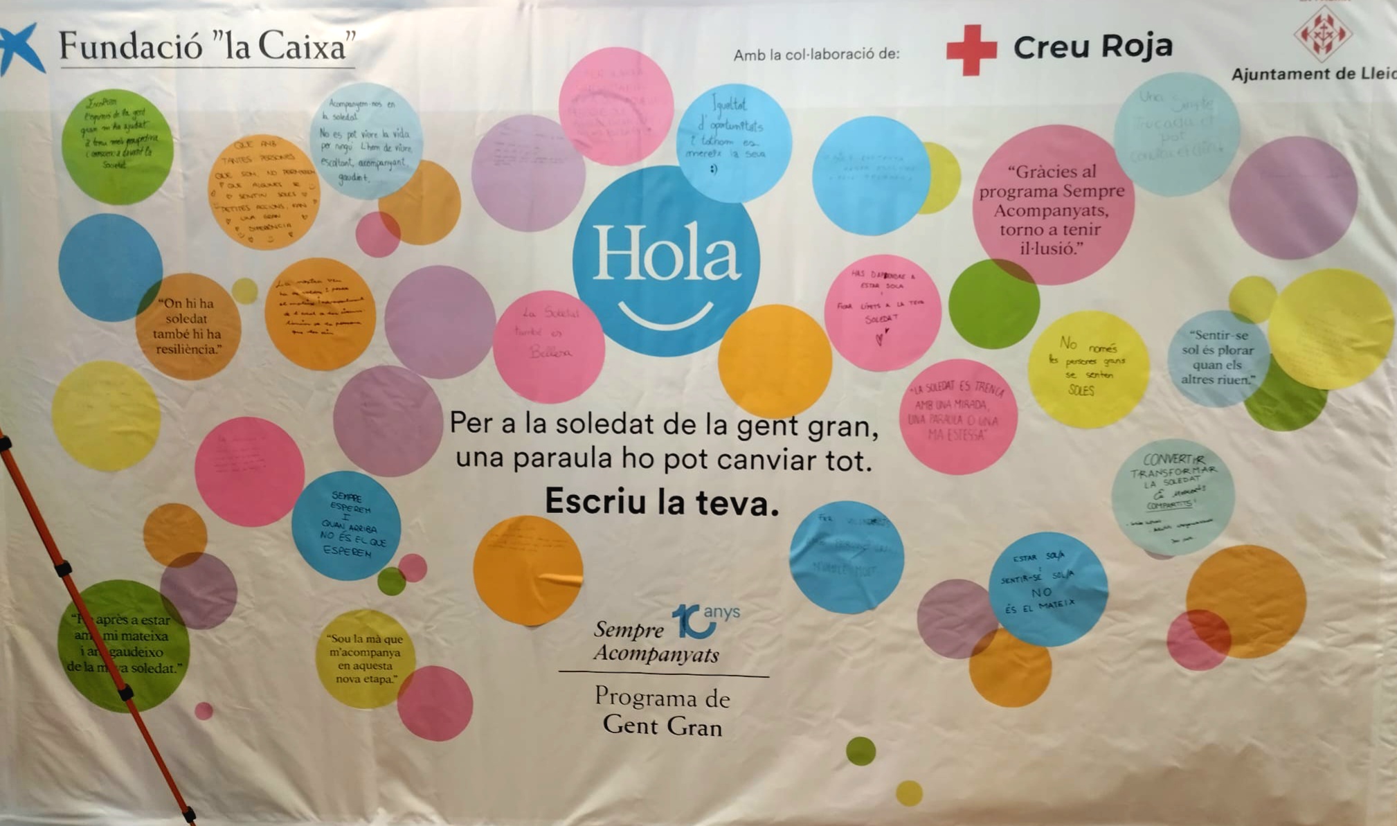 Resultat final del mural participatiu amb les aportacions de tots i totes els i les assistents