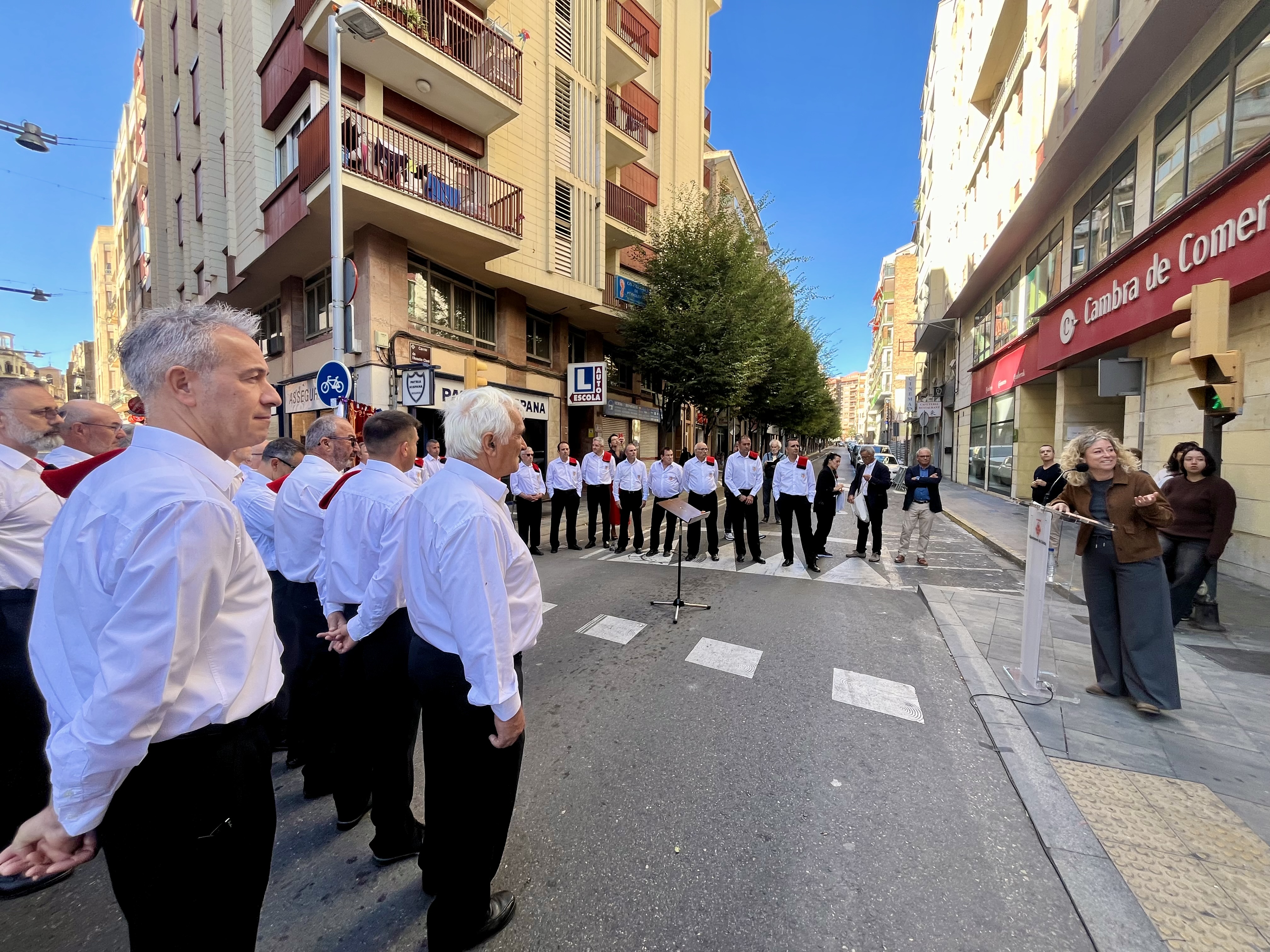 La regidora de Cultura, Pilar Bosch, durant l'acte commemoratiu