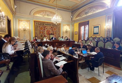 Ple municipal de la Paeria corresponent al mes de setembre..