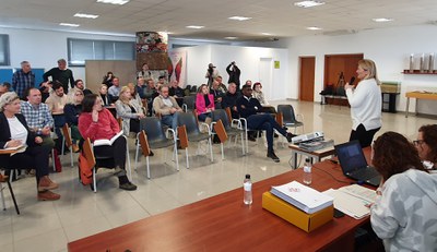 La Paeria facilitarà habilitar allotjaments per a persones temporeres a l'Horta.