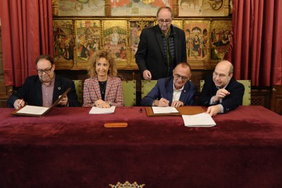©Mario Gascón- El moment de la signatura dels convenis
