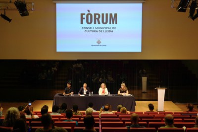 La reunió del Fôrum del Consell ha tingut lloc aquesta tarda a la Llotja.