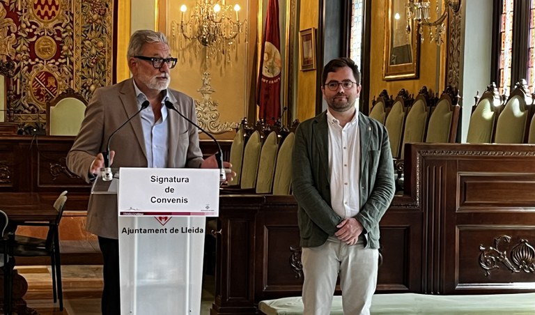 El paer en cap, Fèlix Larrosa, i el regidor Roberto Pino han destacat el treball que fan les entitats a la ciutat.