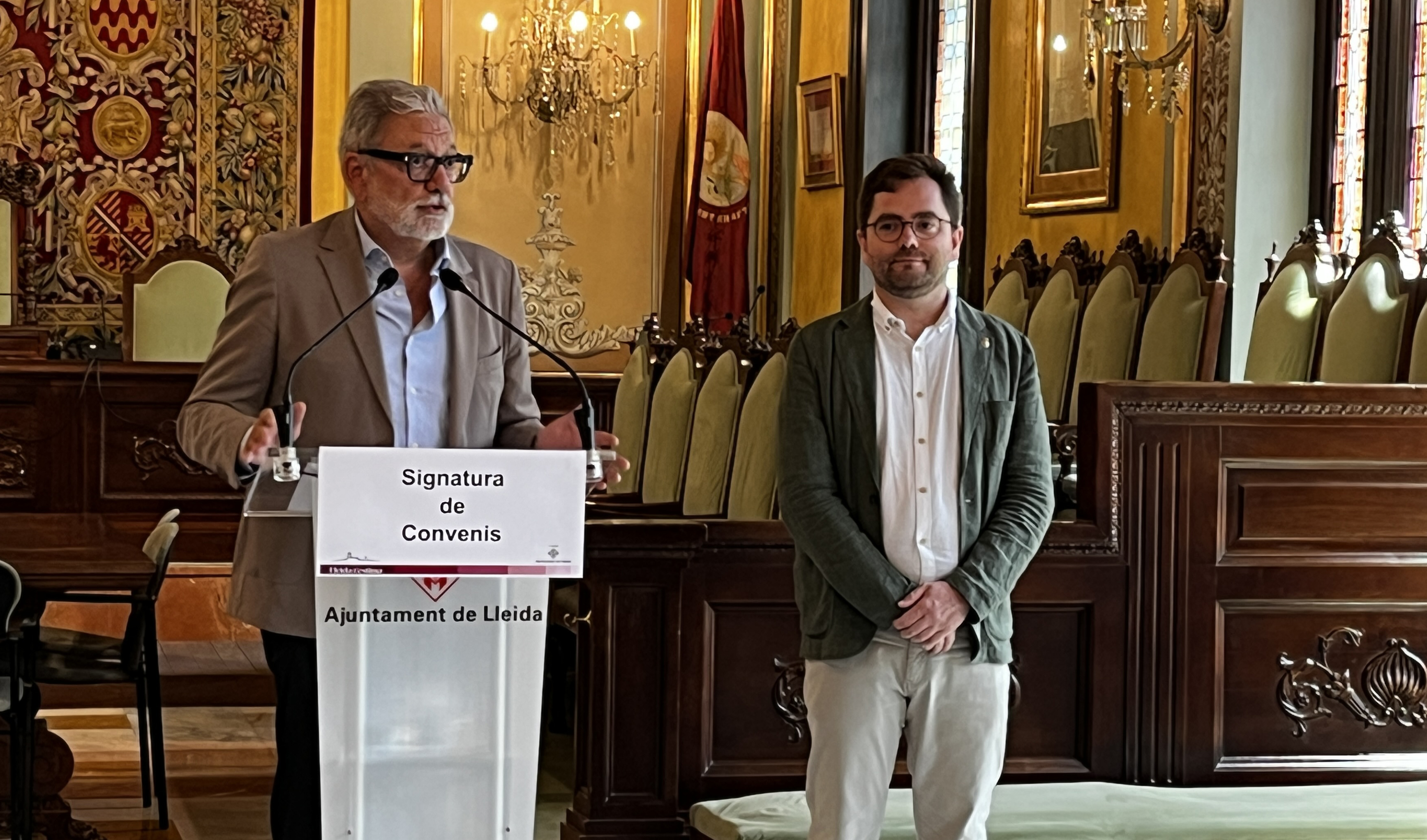 El paer en cap, Fèlix Larrosa, i el regidor Roberto Pino han destacat el treball que fan les entitats a la ciutat.