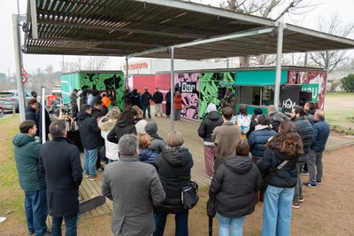 Un nou punt de trobada per als amants de la bicicleta i l’skate, amb un centre de gestió de material i dinamització d’activitats relacionades amb la ….