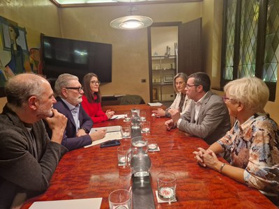 Fotografia de la reunió que s'ha realitzat a La Paeria.