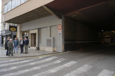 L’actuació, a la qual s’hi destina 200.000 €, permetrà que, fins a l’entrada en servei de la pròxima estació d’autobusos, aquestes dependències, tran….