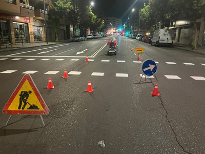 Treballs de millora de la senyalització horitzontal a Baró de Maials.