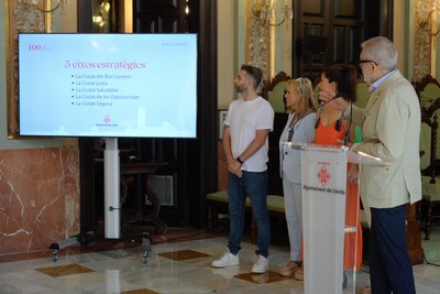 L’alcalde, Fèlix Larrosa, ha detallat 134 accions que l’equip de Govern vol desenvolupar en el marc de cinc eixos estratègics: la Ciutat del Bon Gove….