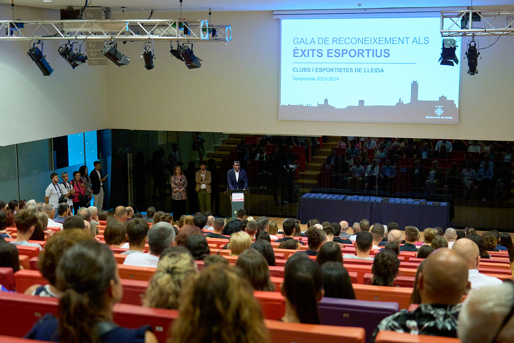 Un homenatge per posar en valor, a més, la dedicació i el compromís de tot el teixit esportiu de la ciutat, posant especial èmfasi en els clubs i esportistes que aquesta temporada han aconseguit grans èxits esportius