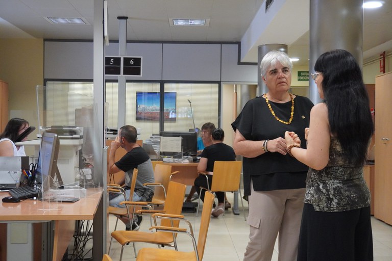 Visita a l'Oficina de Gestió i Atenció Tributària.