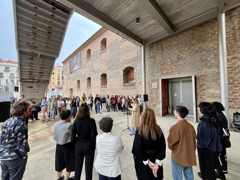 La regidora de Cultura, Pilar Bosch, durant la inauguració