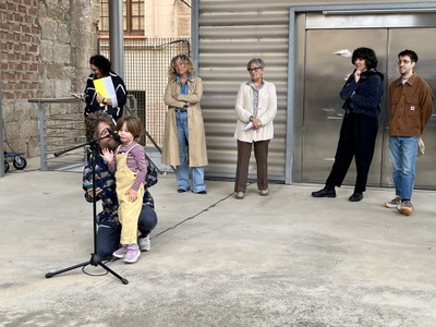 Pep Vidal i la seva filla, durant la inauguració.