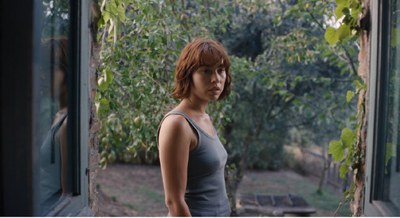 Greta Fernández, protagonista del curt de ficció De Nit, dirigit per Ona Jané..