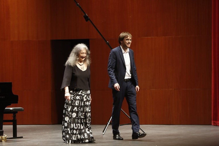 La pianista argentina Martha Argerich actuarà el 4 d'abril, amb el pianista espanyol Pablo Galdo, a l'Auditori municipal Enric Granados.