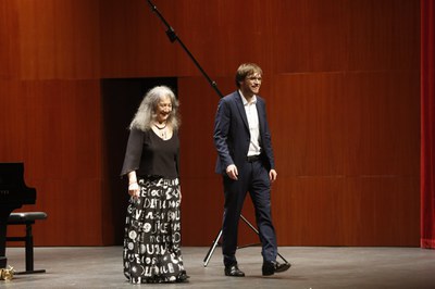 La pianista argentina Martha Argerich actuarà el 4 d'abril, amb el pianista espanyol Pablo Galdo, a l'Auditori municipal Enric Granados..