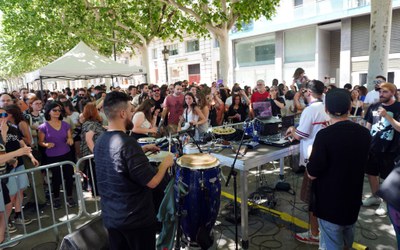 Cap de setmana musical a Lleida. Aquest dissabte a la Rambla, actuacions del Magnífic Fest..