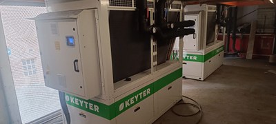 Les noves bombes de calor, amb finançament dels fons europeus Next Generation, funcionen a la Regidoria d'Educació des de principis d’any..