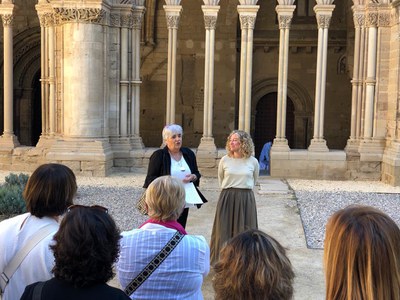 Les edils Carme Valls i Pilar Bosch han estat les encarregades de donar la benvinguda a les participants..