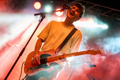 Èxit del grup Eira, a la plaça del Dipòsit.