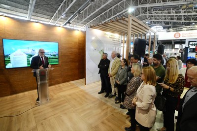L'acte ha tingut lloc a l'estand de la Paeria a la Fira.