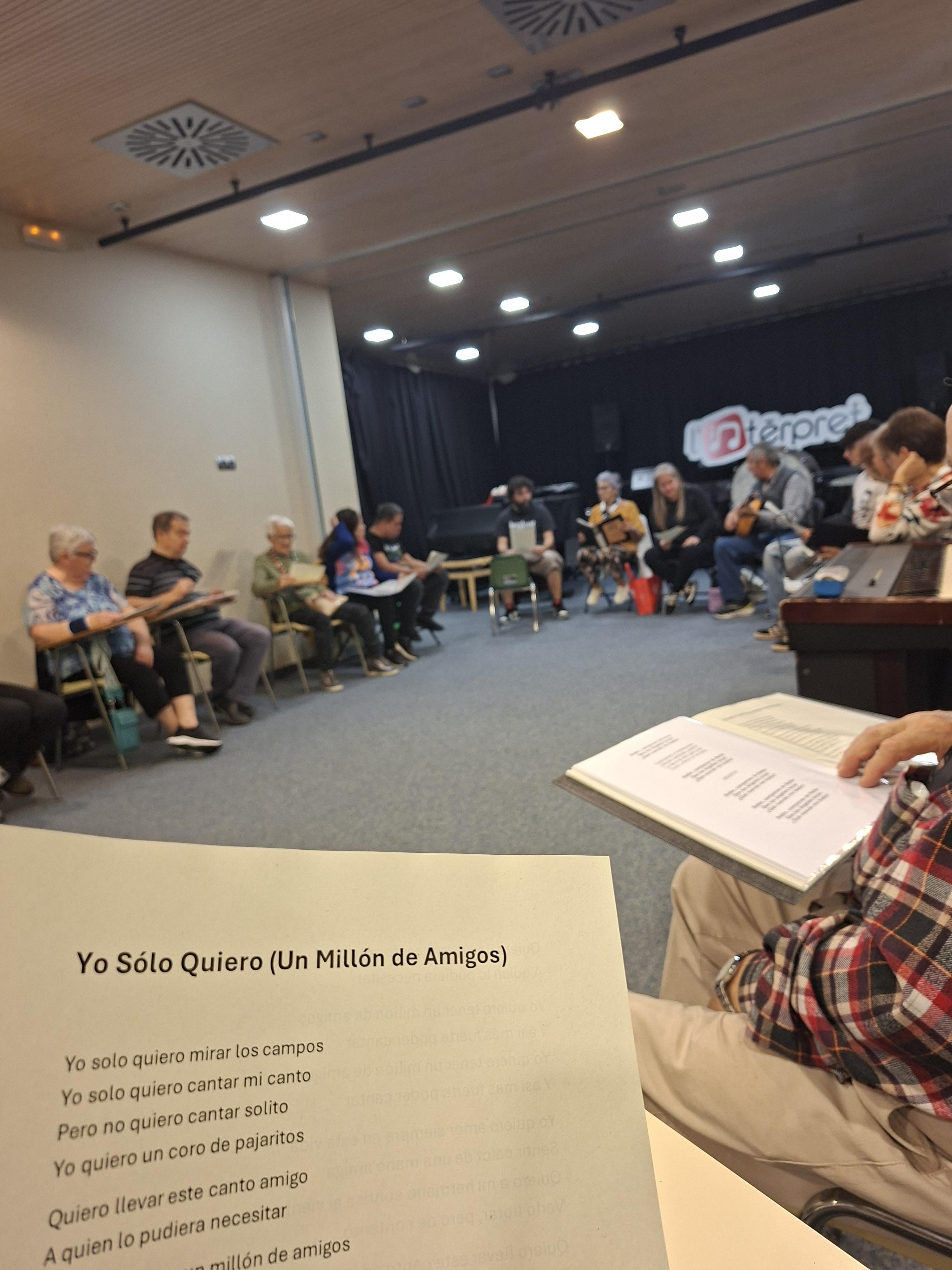 La coral del Centre Històric assaja els dimarts a l'Orfeó Lleidatà.