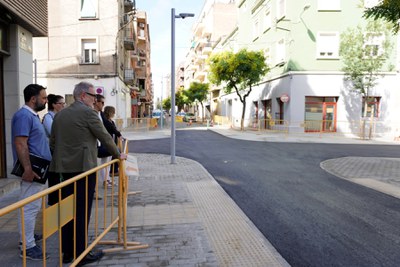 El paer en cap ha visitat les tasques avui, acompanyat de tècnics municipals i la tinent d'alcalde Cristina Morón.